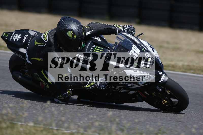 /Archiv-2023/28 05.06.2023 Moto Club Anneau du Rhin/rouge-expert/19